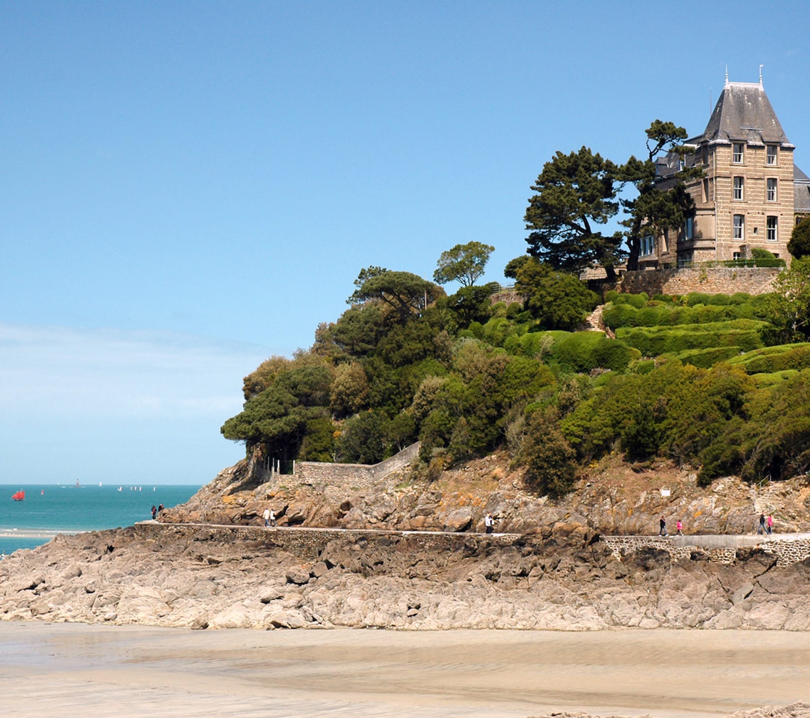 Conciergerie hoomy à Dinard et gestion locative